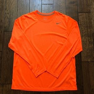 LIKE NEW! Nike Dri-Fit L/S Tee Mens XL